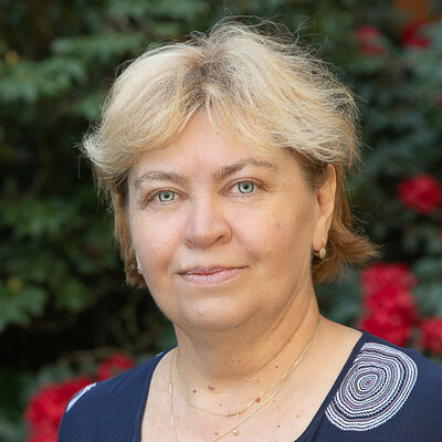 Lenka Holasová
