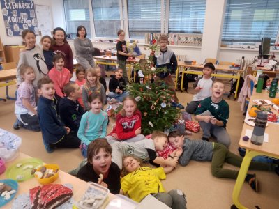 Vánoční nadílka a Kašparova sláva vánoční v divadle v Celetné 18. 12. 2025