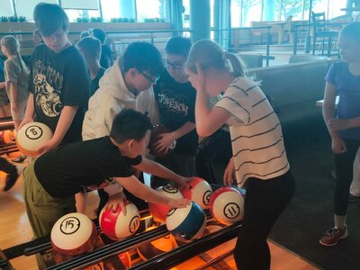 Bowling