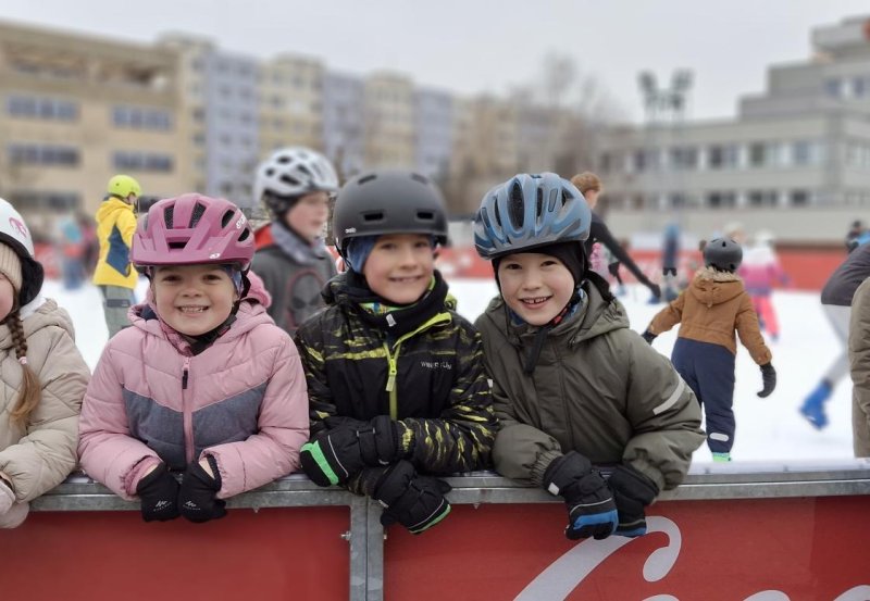 čtvrtek 17. 12. 2025